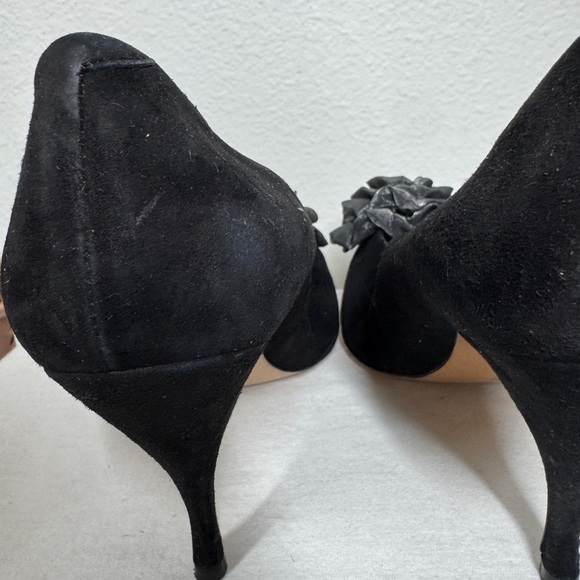 Sesto Meucci of Florence Silver Flower Black Suede Almond Toe Heeled Pump 10B - Picture 7 of 16